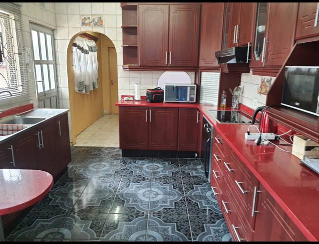 3 BEDROOM HOUSE SOLD IN MOTALABAD